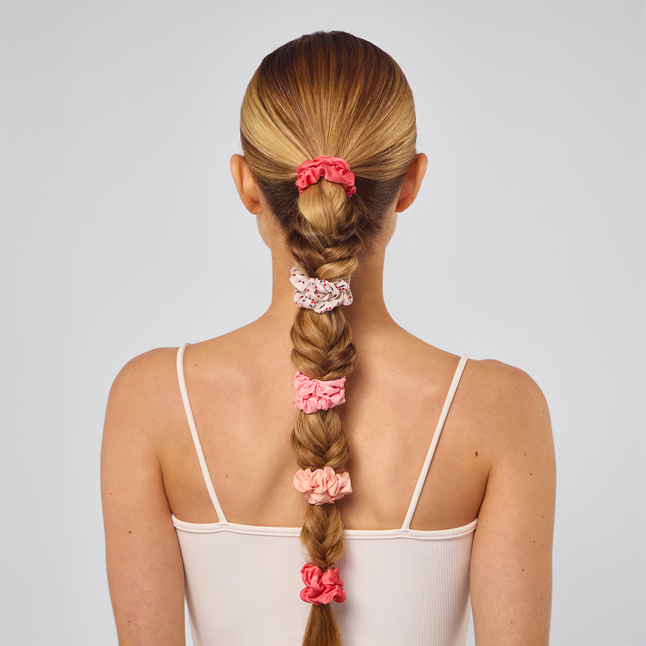 Lot de 5 chouchous froncés en satin - Fleur de cerisier
