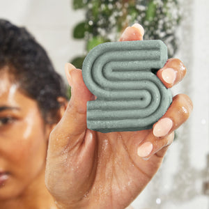 Shampoo solido volumizzante al rosmarino e biotina